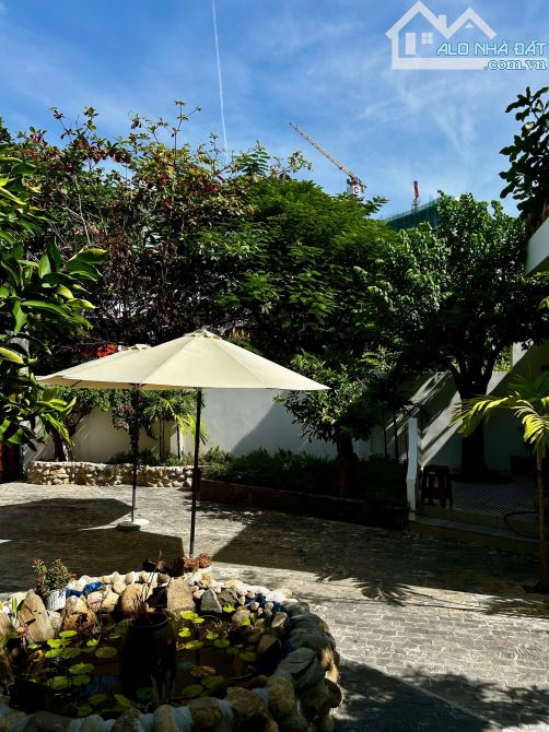 Bán biệt thự sân vườn mặt tiền Hoà Cường sát Thăng Long, Phan Đăng Lưu. Dt 550m2 ngang 22m - 3