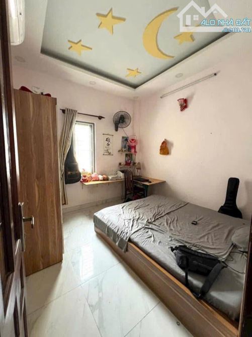 Cần bán nhà 3 tầng mới đẹp, khu phân lô đường số 2 - Tăng Nhơn Phú B, Quận 9. - 3