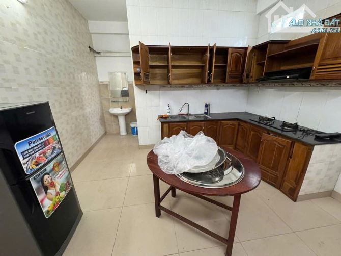 CHO THUÊ NHÀ 3 TẦNG MẶT TIỀN ĐƯỜNG : NGUYỄN XIỂN -  GẦN CROWNE PLAZZA HÒA HẢI - 3