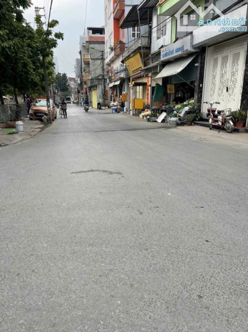 BÁN ĐẤT MẶT PHỐ GẦN VIN ĐAN PHƯỢNG , Ô TÔ TRÁNH  , KINH DOANH ĐỈNH 31M2, 5 TỶ 7 - 3