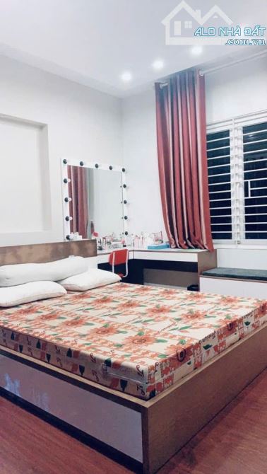 Mặt tiền Đoàn Thị Điểm – Phường 1, Phú Nhuận – 100m², 4 Tầng, Ngang 6.2m – Giá chỉ 27.9 Tỷ - 3
