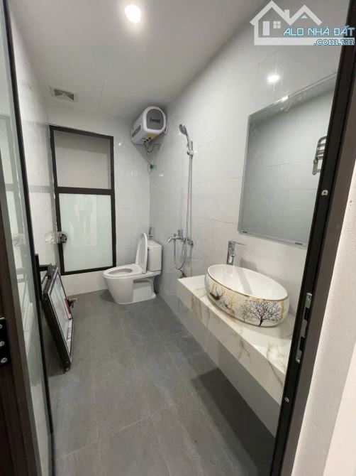 **BÁN NHÀ 5 TẦNG – GẦN ĐẠI HỌC CÔNG NGHIỆP, BẮC TỪ LIÊM **  _Thiết kế 5 tầng, - 3