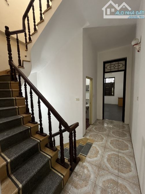 Bán nhà 15m ra phố Kim Giang - oto tải tránh - vỉa hè - 2 ngõ - 4 tầng - 57m2 - 18.95 tỷ - 3