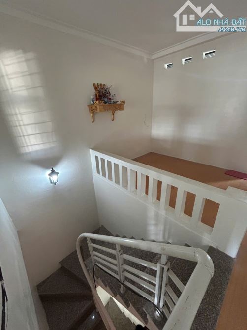 🏡 BÁN NHÀ 2 TẦNG 1 TUM Gần chợ cầu sâng đường ô tô thông P.NAM NGẠN – DT 96m² (4×24m) - 3