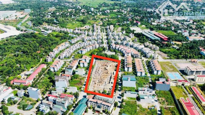 Vốn chỉ từ 800tr (30%) sở hữu căn hộ 5 sao Trung Tâm Hoà Lạc. Dòng căn hộ cao cấp