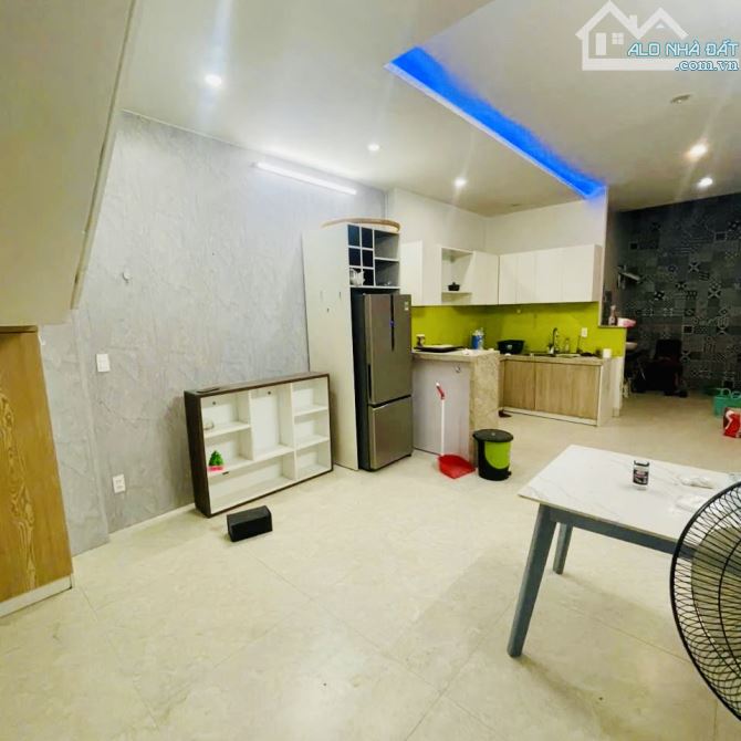 💥3 TẦNG MT NGUYỄN TRÁC–135M² NGANG 5M–VIEW CÔNG VIÊN –CHO THUÊ 16TR/TH–GIÁ NHỈNH 10 TỶ🍀 - 3