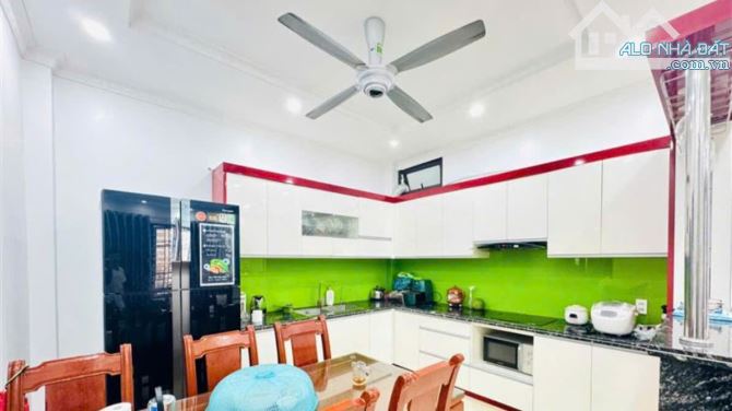 BÁN NHÀ 4 TẦNG ĐẸP – NGÕ RỘNG Ô TÔ VÀO NHÀ – NGUYỄN TƯỜNG LOAN – LÊ CHÂN – HẢI PHÒNG - 3