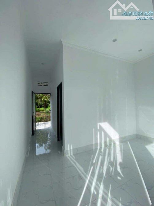 Bán nhà vườn 500 m2  nghỉ dưỡng gần chợ Mỹ Khánh - 3