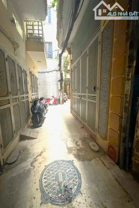 50M RA Ô TÔ TRÁNH, GẦN PHỐ, CHỢ, 5 TẦNG - 30M, 7 TỶ NHỈNH - NGHĨA ĐÔ - 3