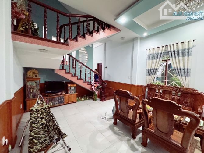 113M2 NHÀ 3 TẦNG 2 MẶT KIỆT OTO 6M DUY TÂN - 3