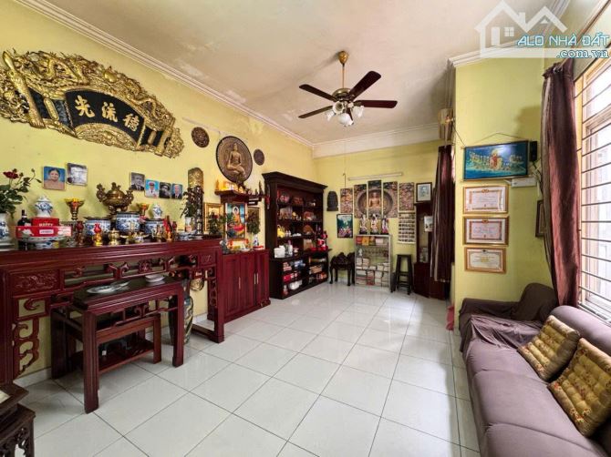 NHÀ ĐẸP LÔ GÓC 3 MẶT THOÁNG 220M² ĐÔNG QUAN CẦU GIẤY 2 KHỐI NHÀ RIÊNG GIÁ 47 TỶ - 3