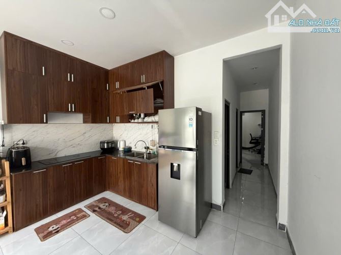 BÁN NHÀ CẤP 4 PHƯỜNG BIÊN HOÀ ( bửu hoà củ). DT: 4x15=65M2. NỞ HẬU: 4,3M. GIÁ: 2TỶ050 TL - 3