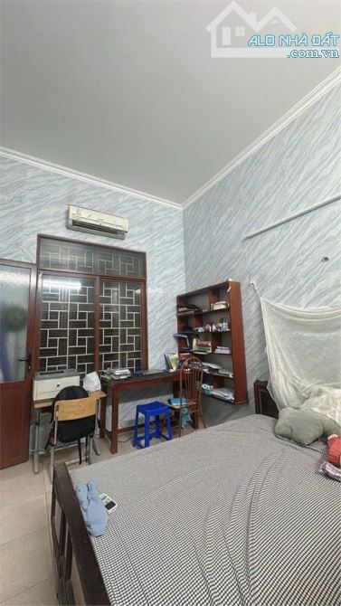 Sài Đồng - Dân xây - View hồ - 47m chỉ 6.6 tỷ - 3