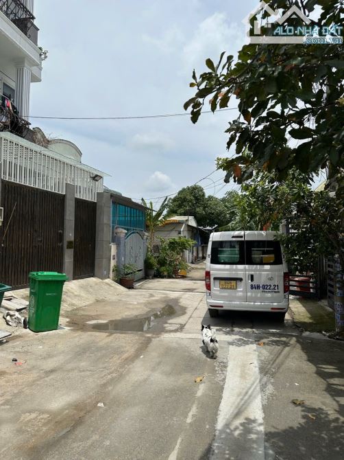 Bán dãy trọ 20 phòng - thu nhập 60 triệu Đường 36 Kha Vạn Cân, Linh Đông Thủ Đức DT 10 x 2 - 3