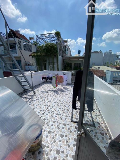BÁN GẤP NHÀ HẺM XE HƠI PHÙNG CHÍ KIÊN , 68M2 , 4 x 17 , 3 TẦNG , 3PN . GIÁ NHỈNH 7TỶ - 3