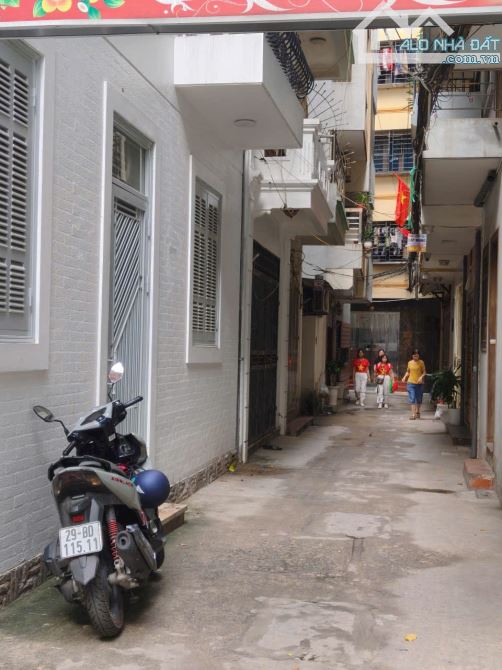 168 Kim Giang, oto tránh ngõ kdoanh thông, lô góc, 55m2 x 7 tầng thang máy. Giá 19 tỷ