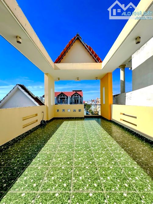 Bán nhà Bình Trị Đông gần Tên Lửa Bình Tân, 4 tầng, 72m2 (4x18m), hẻm 7m, 7.x tỷ - 3
