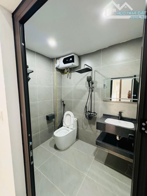 Nhà Tân Mai 71m2, 6 tầng, mặt tiền 4m, ô tô tải tránh, kinh doanh, thang máy, nhà mới keng - 3