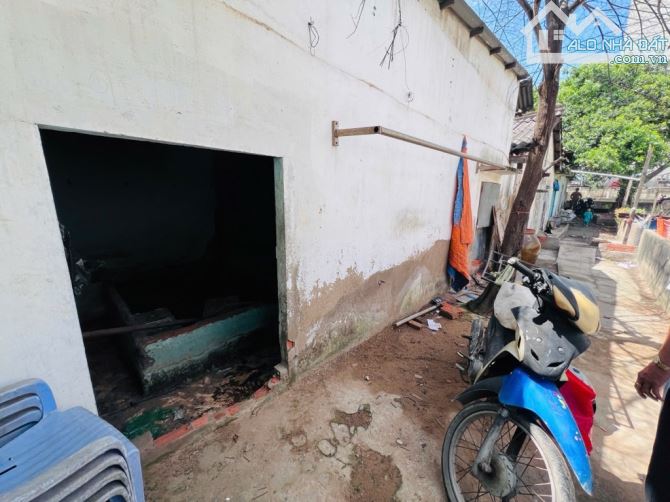 Mặt tiền view sông Q8, 210m2 ngang 7.1m tiện xây mới, SHR vuông vưc hoàn công, 15 tỷ TL - 3