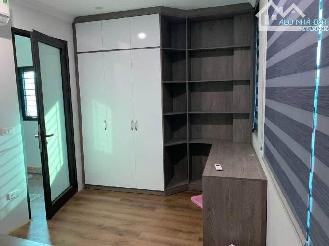 NHÀ FULL NỘI THẤT- Ô TÔ TRÁNH- ĐƯỜNG THÔNG- KINH DOANH- HOA LÂM LONG BIÊN - 3