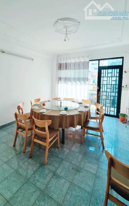 BÁN NHÀ MẶT TIỀN KHU VIP TÊN LỬA 4 TẦNG BTCT 96M2 CHỦ 1 ĐỜI XE HƠI NGỦ NHÀ GIÁ 7.X TỶ - 3