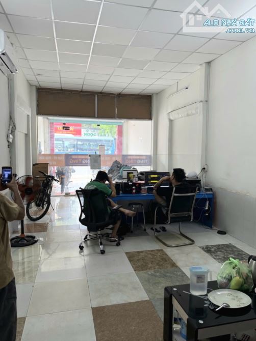 MẶT TIỀN KINH DOANH HUỲNH TẤN PHÁT, QUẬN 7 - GIÁP PHÚ MỸ HƯNG, DÒNG TIỀN 21 TRIỆU/THÁNG - - 3