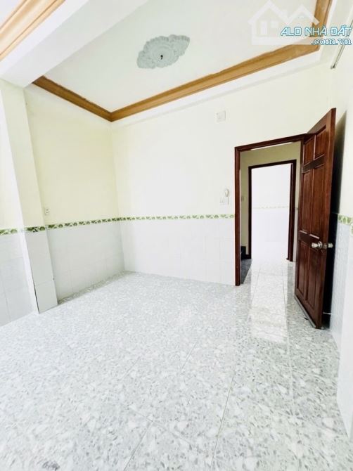 NHÀ 2 SẸT NGUYỄN TƯ GIẢN P12 GÒ VẤP.NHÀ MỚI 41,2M2 NHỈN 5 TỈ - 3