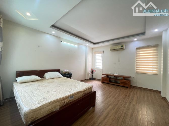 🏡 FULL NỘI THẤT – NHÀ 5 TẦNG XUÂN LA – VỊ TRÍ ĐỈNH – SÁT PHỐ – GIÁ CHỈ NHỈNH 8 TỶ 🏡 - 3