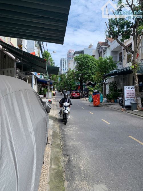 Bán Đất Tặng Nhà Cấp 4 Mt Đường Võ Như Hưng - 3