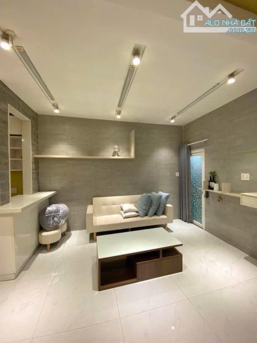Cho thuê nhà đường Trần Quang Diệu Quận 3 Cũ - 3