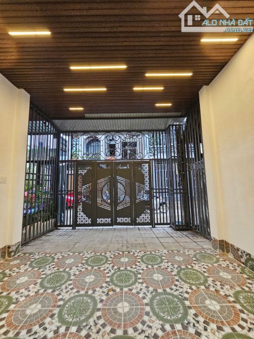 SIÊU PHẨM MỚI 100% VỪA HOÀN THIỆN ĐÓN TẾT - Vị Trí : Lô B16 Đường số 2 , Kdc Thuỷ Lợi nhán - 4
