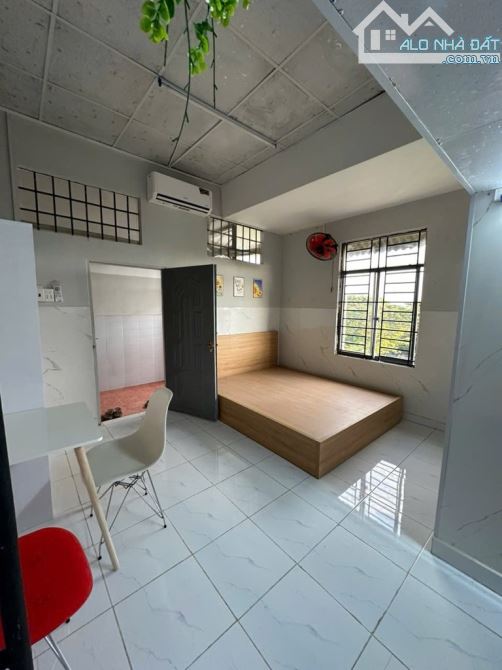 Bán Nhà Bình Tân, MT Khu Tên Lửa,CHDV, 120m2, Dòng Tiền 50Tr/tháng, Chỉ 12.5Tỷ - 4