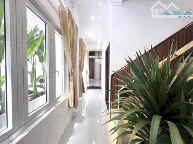 Nhà Phố 125m2 - Gần Quận 7 – Xe Hơi Thông - Nhỉnh 6 Tỷ - 4