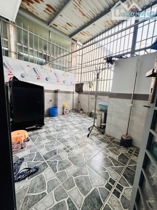Bán nhà đường 8m sát mặt tiền Phan Huy Ích, Gò Vấp, 4 tầng, gara ô tô, 10 tỷ 6 - 4