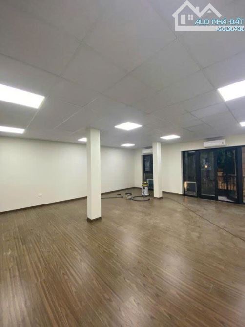 PHÂN LÔ ĐỖ QUANG CẦU GIẤY 7 TẦNG 95m MT 7.5m GARA Ô TÔ THANG MÁY NHẬP VIEW VƯỜN HOA 36 TỶ - 4