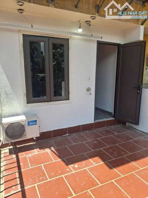 BÁN GẤP CH TẬP THỂ VIP1 – THANH XUÂN BẮC, KHUẤT DUY TIẾN. 75M² – 2PN. 3,3 TỶ - 4