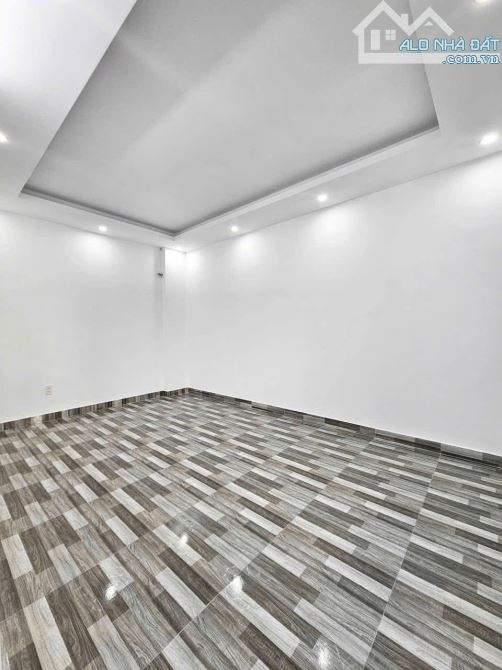 NHÀ LÔ GÓC 3 TẦNG – DƯ HÀNG, LÊ CHÂN - 4