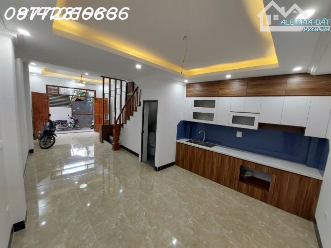 NHÀ ĐẸP CẠNH NHỔN – LÔ GÓC, THANG MÁY, Ô TÔ - 4