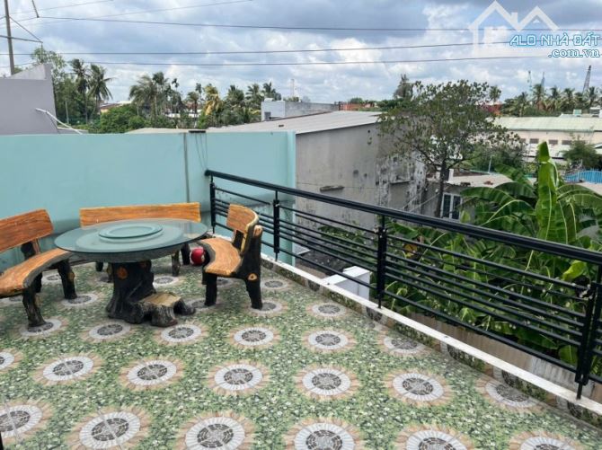 Gấp bán nhà Thủ Đức, 4 tầng, dt 130m2, giá 10 tỷ, gần Kha Vạn Cân. - 4