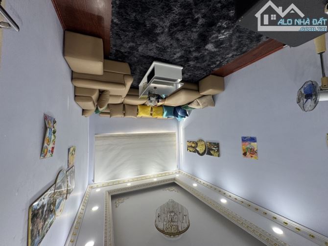 BÁN NHÀ PHÂN LÔ NGUYỄN CHÍ THANH,50m2 x 6 TẦNG,THANG MÁY,GARA OTO,TẶNG FULL NỘI THẤT. - 4