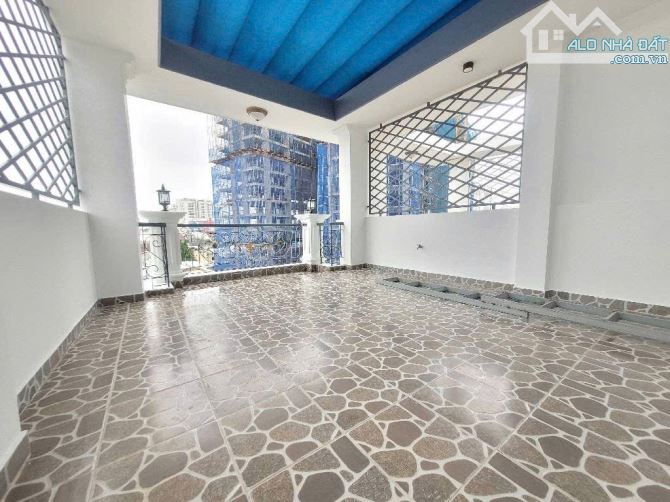 Bán Nhà Hẻm Ô Tô Nguyên Hồng P1 Gò Vấp , 6 Tầng Thang Máy , 51m2 , ngang 4.6m , 9.X Tỷ - 4