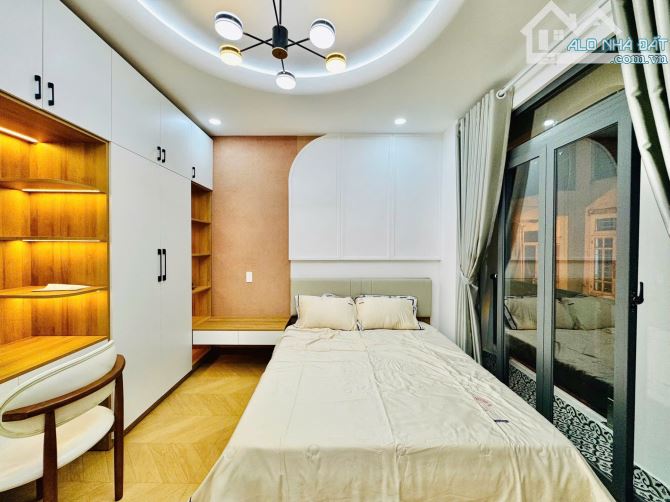 KHAN HIẾM! Bán nhà HXH Bùi Hữu Nghĩa, P2, DT 4x11m, 4 lầu, 4PN full nội thất, giá 8.85 tỷ - 4