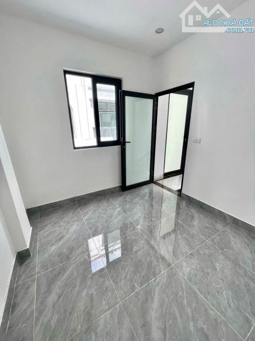 AN DƯƠNG VƯƠNG 30M², 5 TẦNG, MT 4.86M, 8.4 TỶ – Ô TÔ ĐỖ CỔNG, NHÀ ĐẸP NỞ HẬU HÚT LỘC - 4