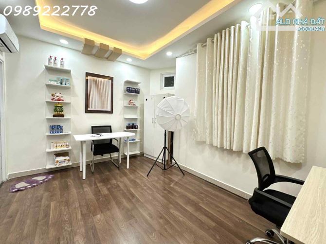BÁN NHÀ DUY NHẤT KHÔNG CÓ CĂN THỨ 2  - HẺM Ô TÔ 7 CHỖ - ĐOÀN THỊ ĐIỂM, P1- 5 TẦNG - DT - 4