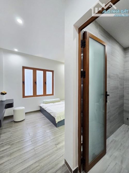 GIÁ RẺ CỰC SỐC NGAY PHAN ĐĂNG LƯU - THỦ DẦU MỘT CHỈ 2X TỶ, NHÀ XÂY MỚI KENG - 4