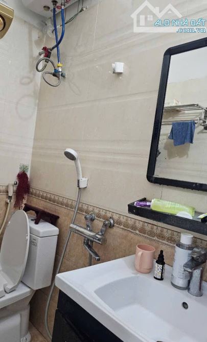 Bán nhà tại Trại Chuối, Thượng Lý, Hồng Bàng. 4 tầng, giá rẻ chỉ 3,3 tỷ. - 4