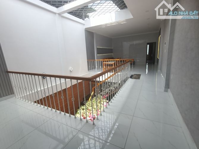 DT 5X30 TẶNG FULL NỘI THẤT & THIẾT BỊ ĐIỆN TỬ GIÁ CHỈ NHỈNH 3X TỶ - 4