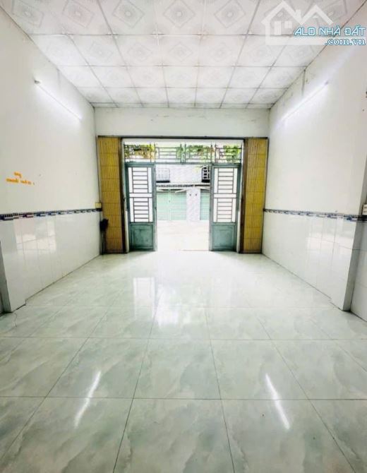 Cá Độ thua lỗ bán nhà ở Trần Thị Cát Bà Điểm 4x20 ( 80m2 ) 910 TRIỆU Sổ hồng riêng đầy đủ - 4