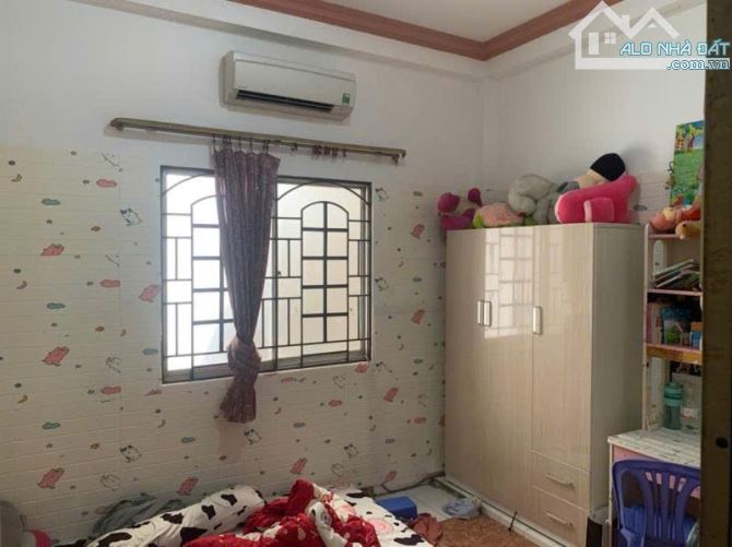 DỌN VỀ QUÊ SỐNG, BÁN GẤP NHÀ NƠ TRANG LONG NHIỀU PHÒNG, 51m2, HẺM RỘNG RÃI, CHỈ 6.66T TL. - 4