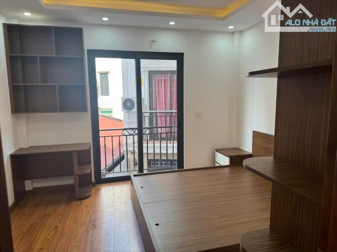B.Á.N NHÀ THỊ TRẤN ĐAN PHƯỢNG , Ô TÔ GẦN, 10 PHÚT RA MỸ ĐÌNH, Ở SƯỚNG  46M2, 4 TỶ 7 - 4